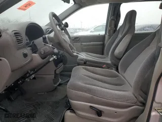2002 Chrysler Voyager eC with VIN 1C4GJ15B62B617129, listed as a Copart auction lot 78424424 with 100,105 mi miles and Salvage Title. Bid and sale history available at carsss.com. Image 7.