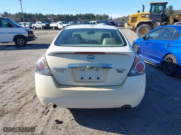 2012 Nissan Altima 3.5 SR with VIN 1N4BL2AP3CN493323, listed as a IAAI auction lot 41758784 with 147,444 mi miles. Bid and sale history available at carsss.com. Image 16.