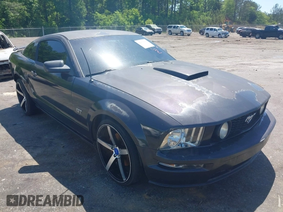 2007 Ford Mustang GT Deluxe with VIN 1ZVFT82H575237242, listed as a IAAI auction lot 42011930 with 223,858 mi miles. Bid and sale history available at carsss.com. Image 1.