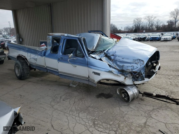 1996 Ford F-250 HD with VIN 1FTHX26G3TEB41098, listed as a Copart auction lot 83012794 with 0 mi miles and Non Repairable. Bid and sale history available at carsss.com. Image 4.