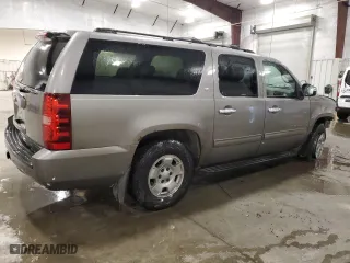 2009 Chevrolet Suburban LT w/1LT with VIN 1GNFK26399R247244, listed as a Copart auction lot 86077374 with 173,513 mi miles and Salvage Title. Bid and sale history available at carsss.com. Image 3.