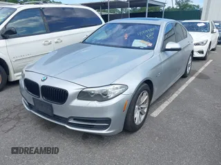 2014 BMW 5 Series 528i xDrive z VIN WBA5A7C51ED619786, wystawiony jako IAAI lot #42699350 z przebiegiem 101 872 mil mil oraz . Historia ofert i sprzedaży dostępna na DreamBid. Obrazek 18.