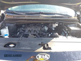 2019 Kia Sedona LX with VIN KNDMB5C1XK6537049, listed as a IAAI auction lot 41777727 with 86,987 mi miles. Bid and sale history available at carsss.com. Image 10.