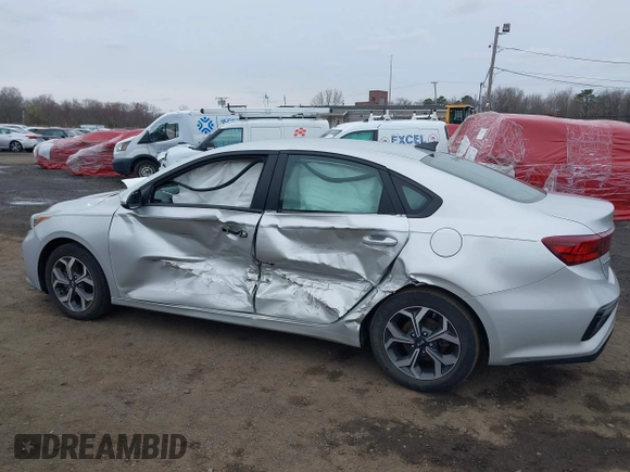 2019 Kia Forte LXS with VIN 3KPF24AD5KE125406, listed as a IAAI auction lot 41946484 with 43,391 mi miles and . Bid and sale history available at carsss.com. Image 6.
