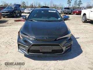 2022 Toyota Corolla SE with VIN 5YFS4MCE7NP126008, listed as a Copart auction lot 46907645 with 26,999 mi miles and Salvage Title. Bid and sale history available at DreamBid. Image 5.