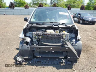 2016 Smart fortwo Passion z VIN WMEFJ5DA5GK123218, wystawiony jako Copart lot #58978095 z przebiegiem 73 608 mil mil oraz Szkody całkowita. Historia ofert i sprzedaży dostępna na DreamBid. Obrazek 5.