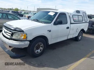 2003 Ford F-150 XL z VIN 2FTPF17Z73CA71197, wystawiony jako IAAI lot #42121486 z przebiegiem 236 800 mil mil oraz . Historia ofert i sprzedaży dostępna na DreamBid. Obrazek 2.