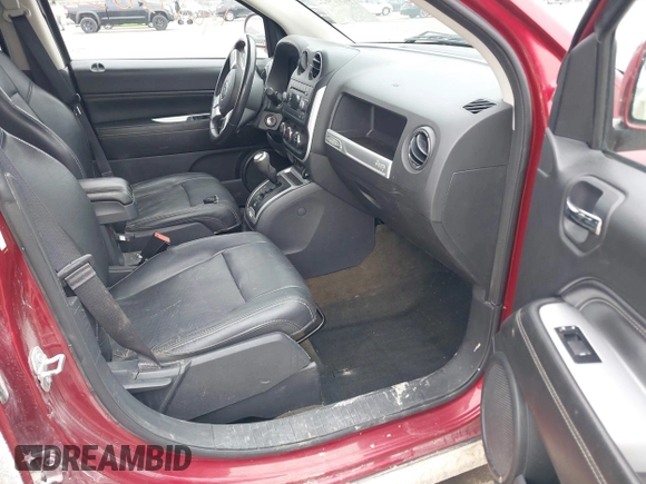 2016 Jeep Compass High Altitude с VIN 1C4NJDEB0GD793534, выставлен на аукционе IAAI как лот 42173622 с пробегом 107 068 миль миль и . История ставок и продаж доступна на DreamBid. Изображение 5.