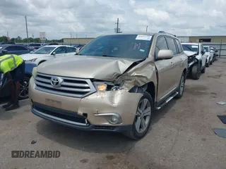 2011 Toyota Highlander Limited с VIN 5TDYK3EH7BS036510, выставлен на аукционе IAAI как лот 42457710 с пробегом 150 045 миль миль и . История ставок и продаж доступна на DreamBid. Изображение 2.