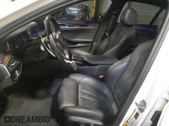 2019 BMW 5 Series 530i xDrive with VIN WBAJA7C57KWW32394, listed as a Copart auction lot 51223825 with 62,148 mi miles and Salvage title. Bid and sale history available at DreamBid. Image 7.