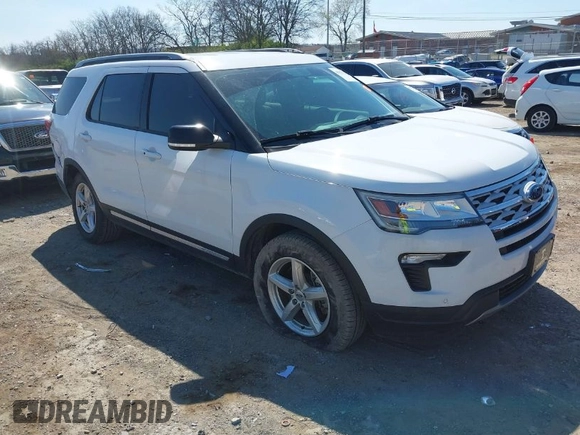 2018 Ford Explorer XLT z VIN 1FM5K7D85JGC71116, wystawiony jako IAAI lot #41901774 z przebiegiem 68 957 mil mil oraz . Historia ofert i sprzedaży dostępna na DreamBid. Obrazek 1.