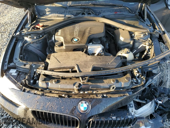 2016 BMW 4 Series 428i z VIN WBA3N7C52GK227961, wystawiony jako Copart lot #48652275 z przebiegiem 80 820 mil mil oraz Szkoda całkowita • Salvage title. Historia ofert i sprzedaży dostępna na DreamBid. Obrazek 12.