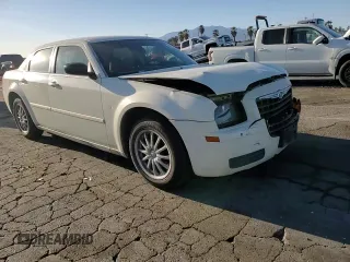 2007 Chrysler 300 with VIN 2C3KA43R77H732806, listed as a Copart auction lot 47111825 with 104,639 mi miles and Salvage Title. Bid and sale history available at DreamBid. Image 11.