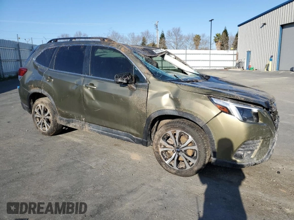 2022 Subaru Forester Limited with VIN JF2SKANC7NH468362, listed as a Copart auction lot 48337745 with 61,724 mi miles and Salvage Title. Bid and sale history available at carsss.com. Image 4.