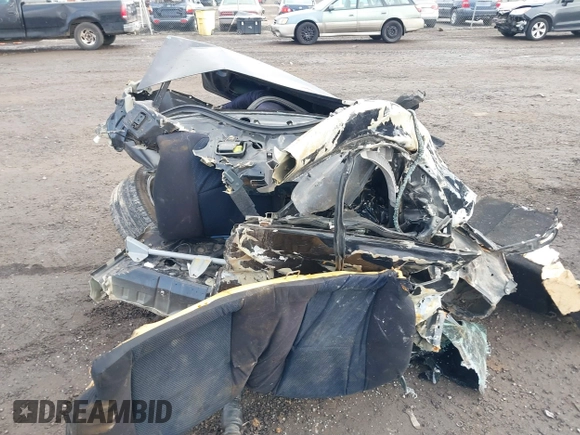 2003 Subaru Impreza WRX с VIN JF1GD29633G508129, выставлен на аукционе IAAI как лот 41324351 с пробегом 133 219 миль миль и . История ставок и продаж доступна на DreamBid. Изображение 18.