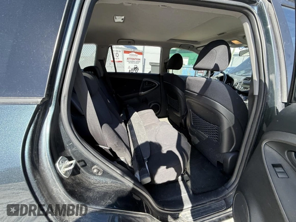 2008 Toyota RAV4 Sport с VIN JTMBD32V585124738, выставлен на аукционе Copart как лот 51602015 с пробегом 226 042 миль миль и Списание • Salvage title. История ставок и продаж доступна на DreamBid. Изображение 10.