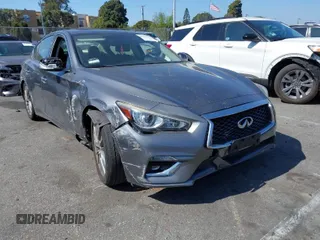 2019 Infiniti Q50 3.0t LUXE with VIN JN1EV7APXKM511385, listed as a IAAI auction lot 41647699 with 34,489 mi miles. Bid and sale history available at carsss.com. Image 1.