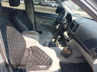 2007 Hyundai Santa Fe GLS with VIN 5NMSG73D37H031992, listed as a IAAI auction lot 42451945 with 146,210 mi miles and . Bid and sale history available at DreamBid. Image 5.