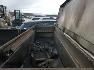 1999 Ford F-150 z VIN 1FTRF18W2XNA60279, wystawiony jako Copart lot #42998315 z przebiegiem Nie podano mil oraz Szkoda całkowita • Salvage title. Historia ofert i sprzedaży dostępna na DreamBid. Obrazek 10.