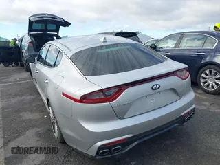 2018 Kia Stinger with VIN KNAE15LA0J6021379, listed as a IAAI auction lot 41731806 with 36,053 mi miles. Bid and sale history available at carsss.com. Image 3.