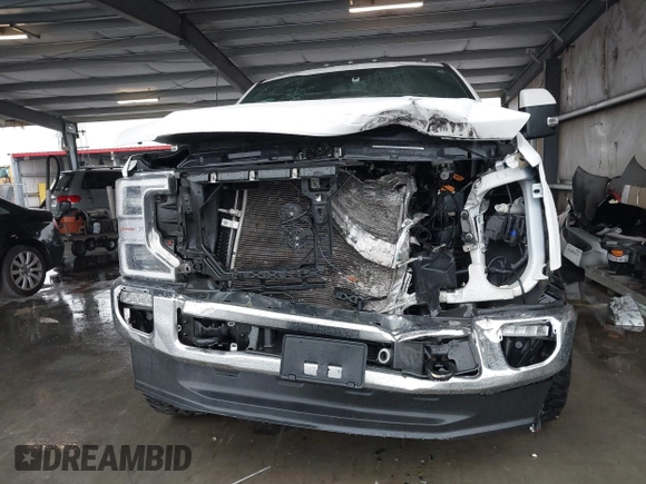 2022 Ford F-250 XL with VIN 1FT7W2BN9NEF09919, listed as a IAAI auction lot 41284995 with 47,579 mi miles and . Bid and sale history available at DreamBid. Image 6.