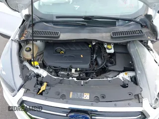2018 Ford Escape SE with VIN 1FMCU0GD9JUA04709, listed as a IAAI auction lot 41831359 with 62,638 mi miles. Bid and sale history available at carsss.com. Image 10.