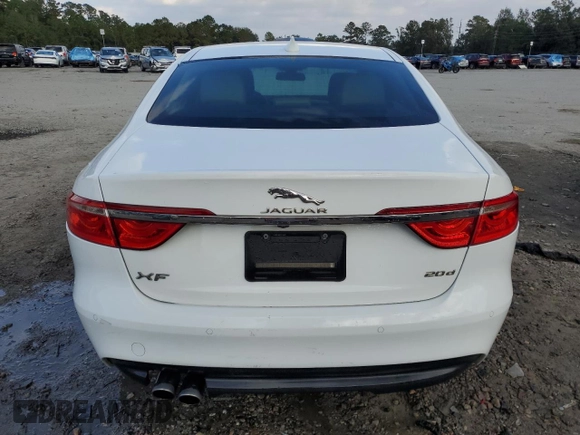 2017 Jaguar XF 20d Prestige with VIN SAJBE4BN5HCY44573, listed as a Copart auction lot 80104004 with 75,015 mi miles and Salvage Title. Bid and sale history available at carsss.com. Image 6.