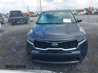 2021 Kia Sorento LX z VIN 5XYRG4LC7MG053164, wystawiony jako IAAI lot #42147600 z przebiegiem 85 481 mil mil oraz . Historia ofert i sprzedaży dostępna na DreamBid. Obrazek 13.