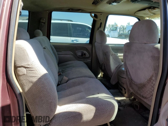 1997 Chevrolet Suburban with VIN 1GNEC16R4VJ418725, listed as a Copart auction lot 75766084 with 216,722 mi miles and Salvage Title. Bid and sale history available at carsss.com. Image 11.