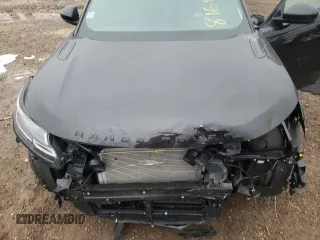 2020 Land Rover Range Rover Velar R-Dynamic S z VIN SALYK2FV7LA292961, wystawiony jako Copart lot #81680754 z przebiegiem 42 162 mil mil oraz Szkoda całkowita • Salvage title. Historia ofert i sprzedaży dostępna na DreamBid. Obrazek 13.