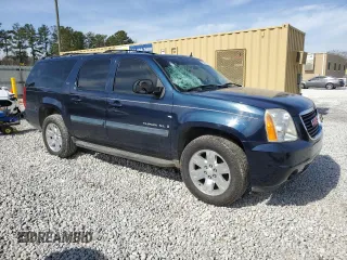 2007 GMC Yukon XL SLT with VIN 1GKFC16097J305052, listed as a Copart auction lot 45855725 with 211,610 mi miles and Salvage Title. Bid and sale history available at carsss.com. Image 4.