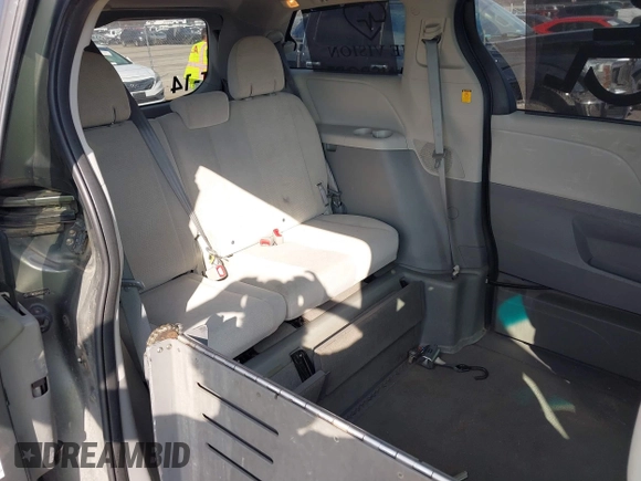 2012 Toyota Sienna LE AAS с VIN 5TDKK3DC4CS223135, выставлен на аукционе IAAI как лот 41523790 с пробегом 301 215 миль миль и . История ставок и продаж доступна на DreamBid. Изображение 8.