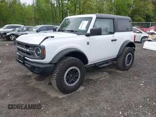 2023 Ford Bronco с VIN 1FMDE5CH6PLC11404, выставлен на аукционе IAAI как лот 42274412 с пробегом 5 243 миль миль и . История ставок и продаж доступна на DreamBid. Изображение 17.