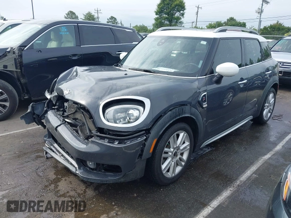 2020 MINI Countryman Cooper S with VIN WMZYW7C0XL3L85463, listed as a IAAI auction lot 42344478 with 54,654 mi miles and . Bid and sale history available at DreamBid. Image 18.