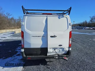 2023 Ford Transit Cargo with VIN 1FTBR1Y82PKB80207, listed as a Copart auction lot 88218055 with 33,382 mi miles and Clean Title. Bid and sale history available at DreamBid. Image 6.