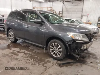 2013 Nissan Pathfinder Platinum with VIN 5N1AR2MMXDC686423, listed as a IAAI auction lot 41530854 with 141,163 mi miles and . Bid and sale history available at DreamBid. Image 1.