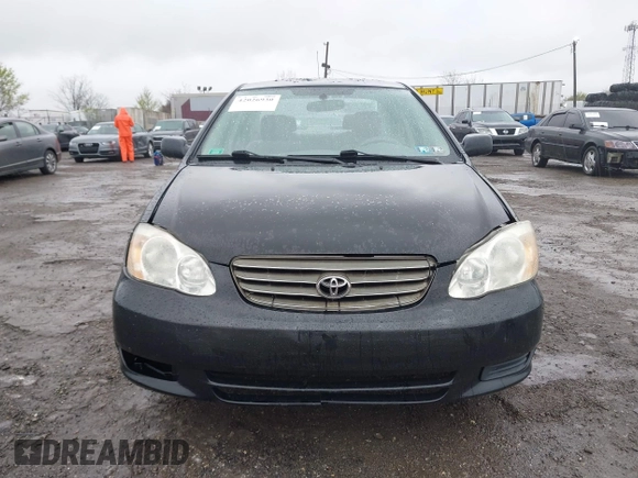 2004 Toyota Corolla CE with VIN 2T1BR32E14C260041, listed as a IAAI auction lot 42026930 with 180,814 mi miles. Bid and sale history available at carsss.com. Image 11.