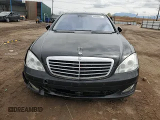 2008 Mercedes-Benz S 550 z VIN WDDNG86X38A214268, wystawiony jako Copart lot #56049625 z przebiegiem 99 301 mil mil oraz Szkoda całkowita • Salvage title. Historia ofert i sprzedaży dostępna na DreamBid. Obrazek 5.