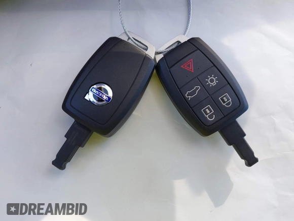 2009 Volvo S40 2.4L с VIN YV1MS390092446497, выставлен на аукционе IAAI как лот 42518359 с пробегом 86 548 миль миль и . История ставок и продаж доступна на DreamBid. Изображение 11.