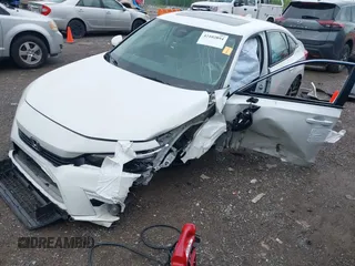 2024 Honda Civic Touring z VIN 2HGFE1F93RH341247, wystawiony jako IAAI lot #42102894 z przebiegiem Nie podano mil oraz . Historia ofert i sprzedaży dostępna na DreamBid. Obrazek 17.