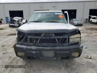 2002 Chevrolet Avalanche with VIN 3GNEK13T82G115091, listed as a Copart auction lot 70299624 with 0 mi miles and Salvage Title. Bid and sale history available at carsss.com. Image 5.