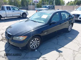 2007 BMW 3 Series 328xi z VIN WBAVC93567KX54119, wystawiony jako IAAI lot #42419462 z przebiegiem 171 433 mil mil oraz . Historia ofert i sprzedaży dostępna na DreamBid. Obrazek 2.