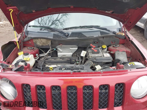 2014 Jeep Patriot Latitude with VIN 1C4NJPFA6ED856768, listed as a IAAI auction lot 41644104 with 133,287 mi miles and . Bid and sale history available at carsss.com. Image 10.