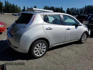 2017 Nissan LEAF SL with VIN 1N4BZ0CP2HC301666, listed as a Copart auction lot 68107843 with 62,472 mi miles. Bid and sale history available at carsss.com. Image 3.
