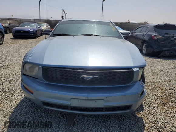 2005 Ford Mustang Deluxe with VIN 1ZVFT80N155244601, listed as a Copart auction lot 59180005 with 151,683 mi miles and Salvage title. Bid and sale history available at DreamBid. Image 5.