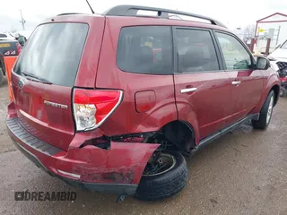 2013 Subaru Forester 2.5X Premium with VIN JF2SHADC9DH433403, listed as a IAAI auction lot 41921603 with 164,417 mi miles. Bid and sale history available at carsss.com. Image 4.