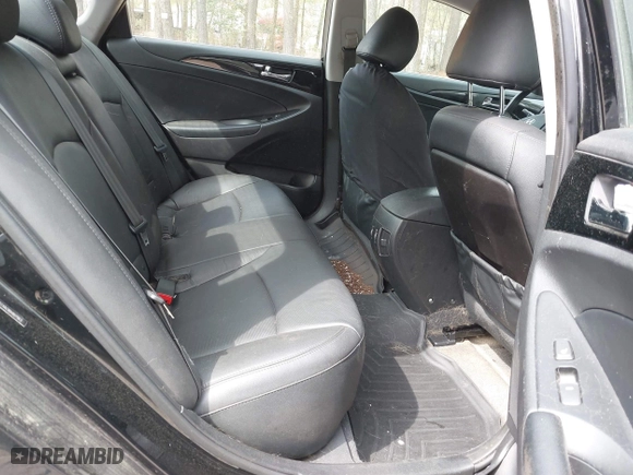 2013 Hyundai Sonata SE with VIN 5NPEC4AC9DH807963, listed as a IAAI auction lot 41971858 with 117,037 mi miles. Bid and sale history available at carsss.com. Image 8.