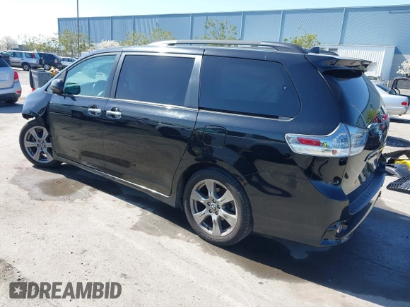 2018 Toyota Sienna SE with VIN 5TDXZ3DC9JS935123, listed as a IAAI auction lot 41955203 with 108,612 mi miles and . Bid and sale history available at DreamBid. Image 3.