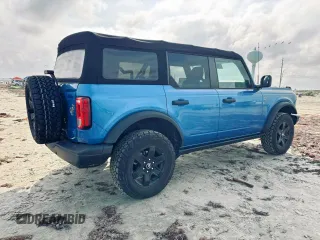 2023 Ford Bronco z VIN 1FMDE5DH1PLA85211, wystawiony jako Copart lot #61242455 z przebiegiem 33 535 mil mil oraz Szkoda całkowita • Salvage title. Historia ofert i sprzedaży dostępna na DreamBid. Obrazek 4.