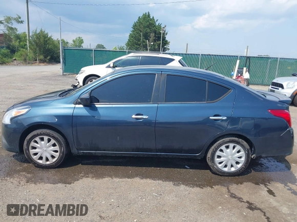 2016 Nissan Versa S Plus z VIN 3N1CN7AP9GL903668, wystawiony jako IAAI lot #42582825 z przebiegiem 192 674 mil mil oraz . Historia ofert i sprzedaży dostępna na DreamBid. Obrazek 14.